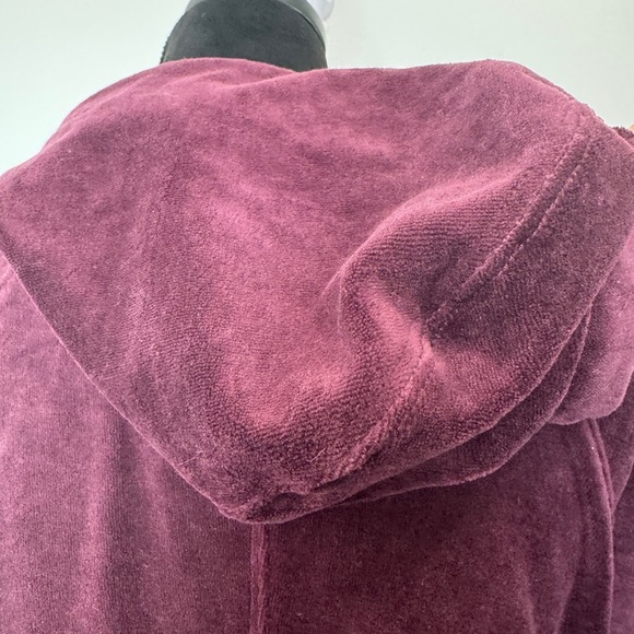 Jessica Simpson Hooded Maternity Dress Burgundy - Picture 11 of 13